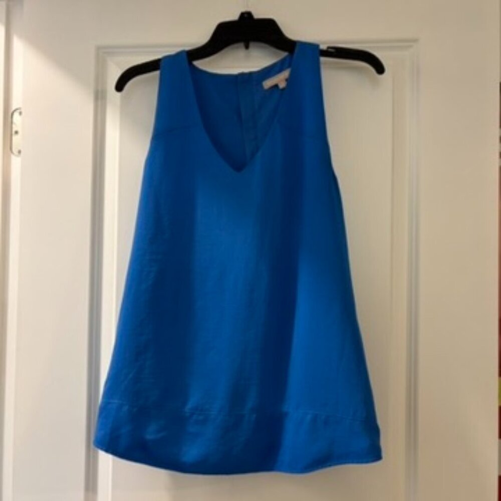 Banana Republic Blue V Neck Tank Top Blouse
